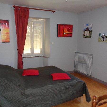 Au Pied Du Cognelot Bed & Breakfast Chalindrey Exterior photo