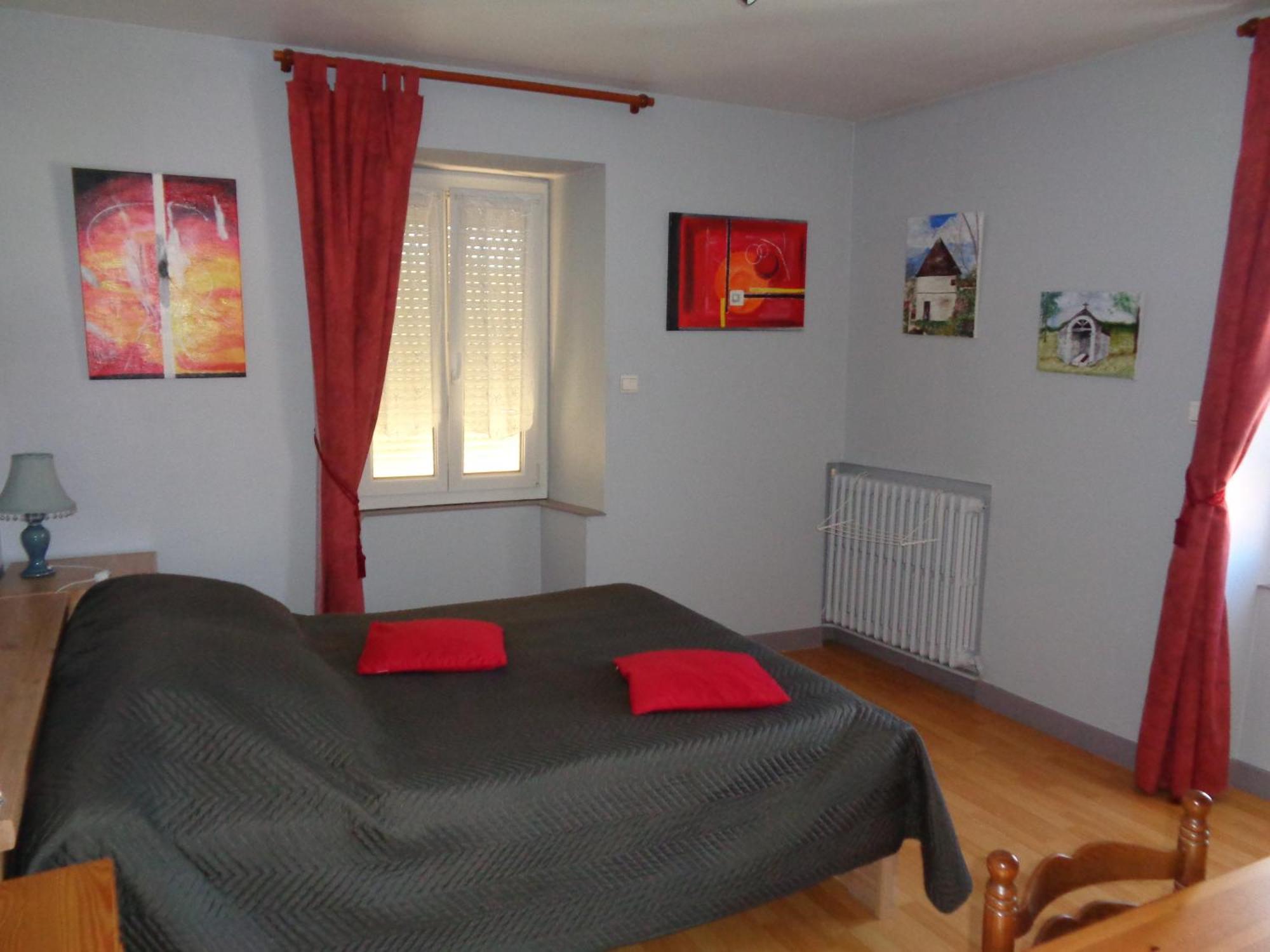 Au Pied Du Cognelot Bed & Breakfast Chalindrey Exterior photo